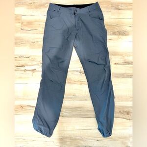 Men’s Kuhl 35x34 Renegade Chino Pants